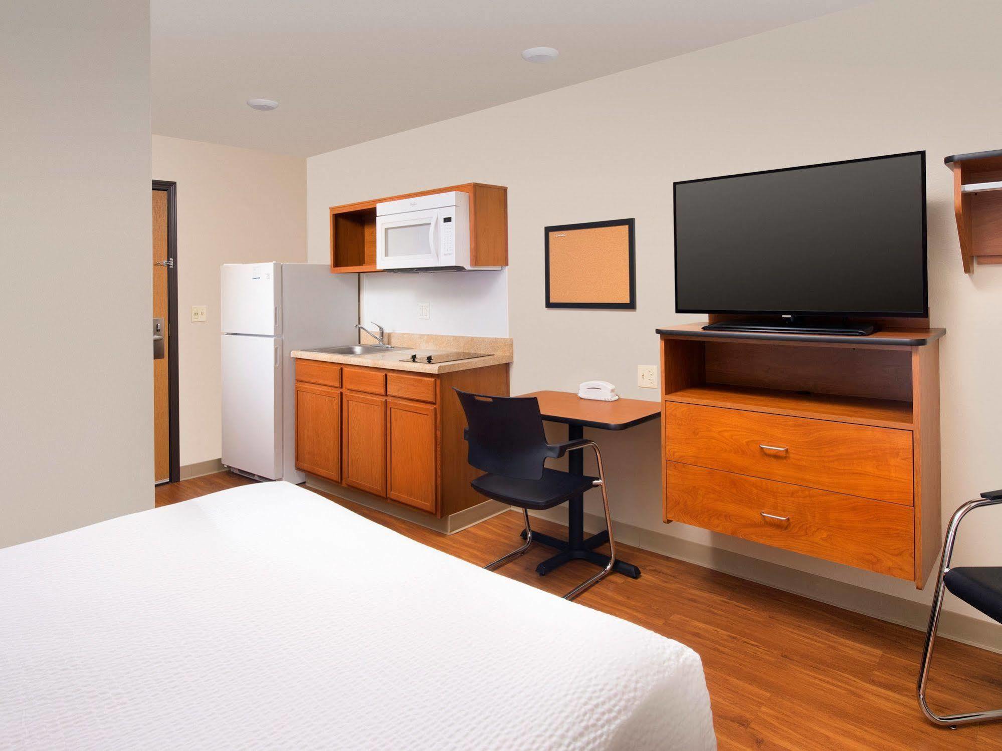 Extended Stay America Suites - Denver - Airport Aurora Exteriör bild